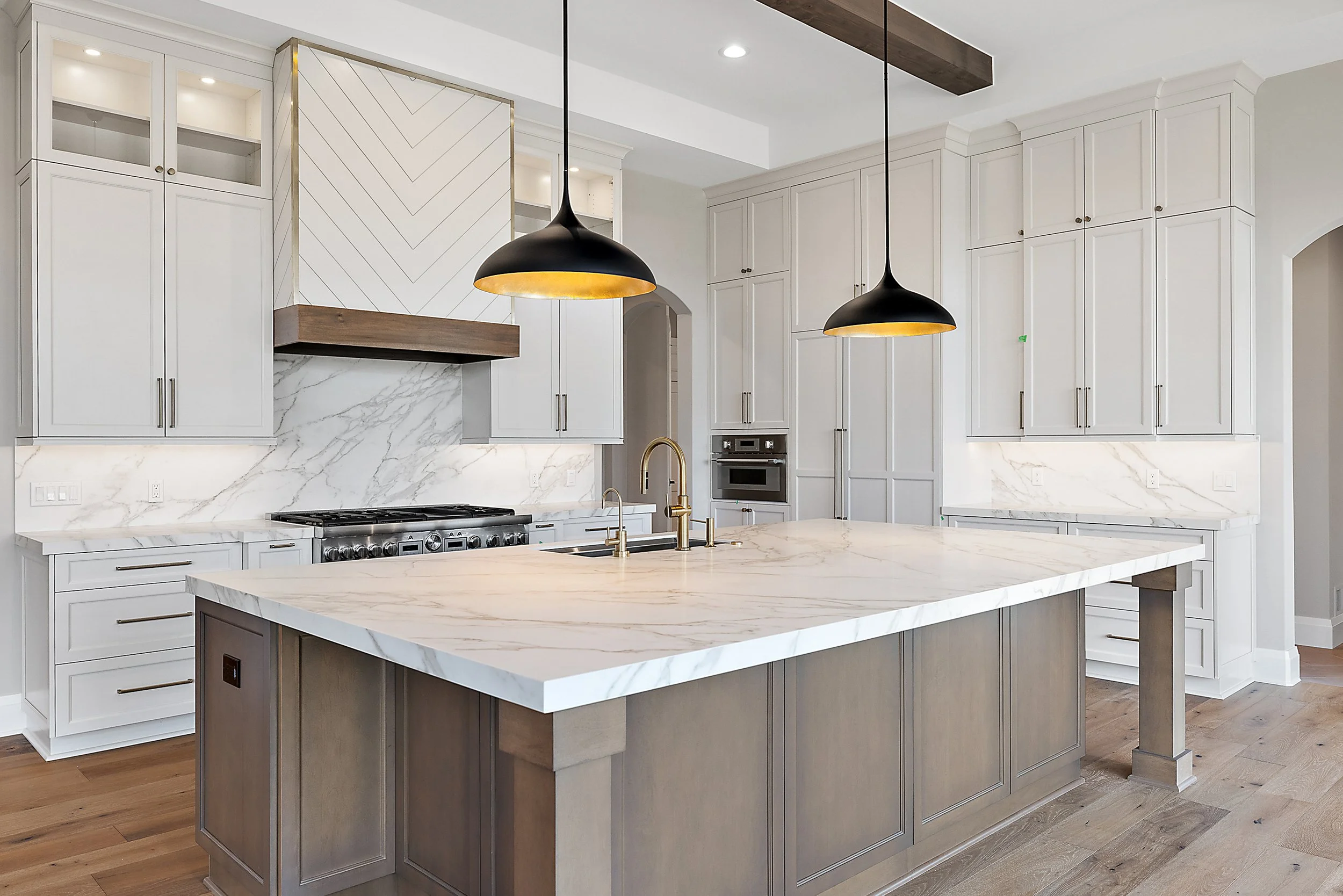 Cabinets Image